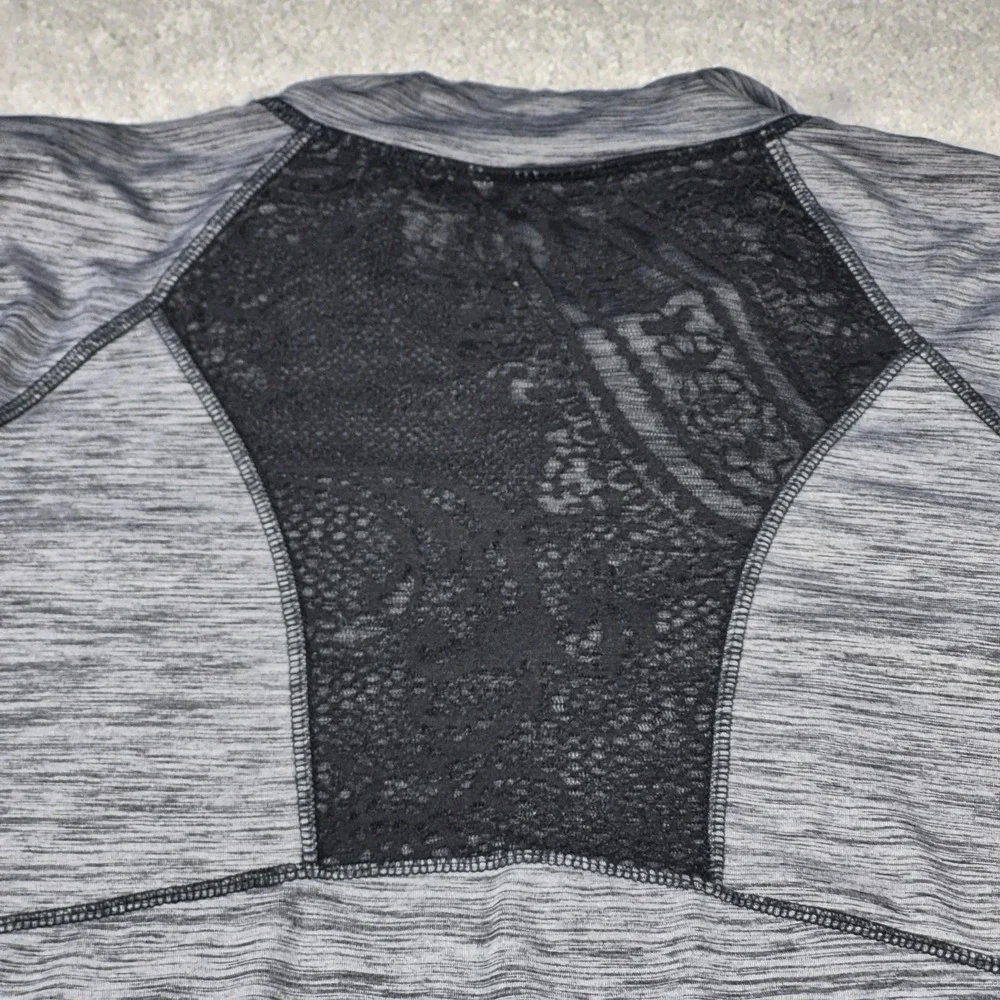Maurices In Motion Womens 1x Heathered Gray &Black Lace Zip Up Athletic Jacket